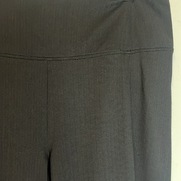 Spring & Mercer Pull-on Black Pants Size XL Never Worn Straight Leg - Picture 4 of 11